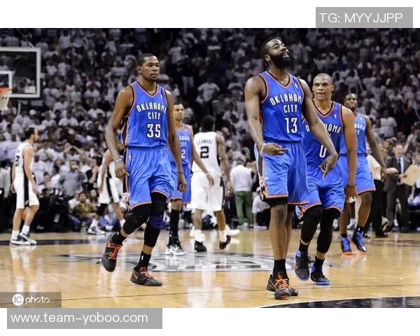 三少的命运对比KD哈登合同丰厚威少却面临无保障困境 三少的命运对比KD哈登合同丰厚威少却面临无保障困境