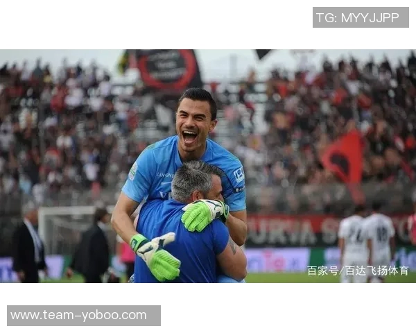 桑德罗强调赛后休息的重要性选择商业航班返回巴西